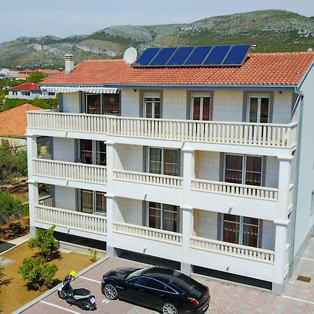 Apartments Jozic Trogir Eksteriør bilde
